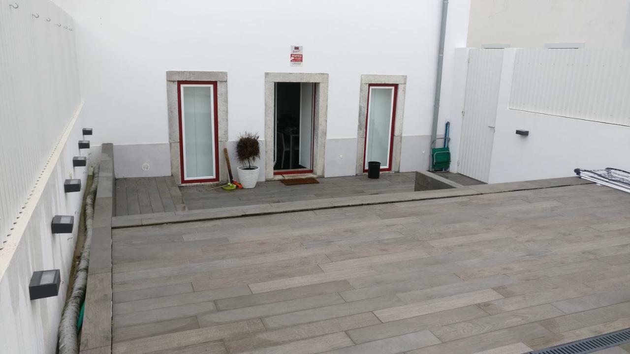 Apartment Over The Sea